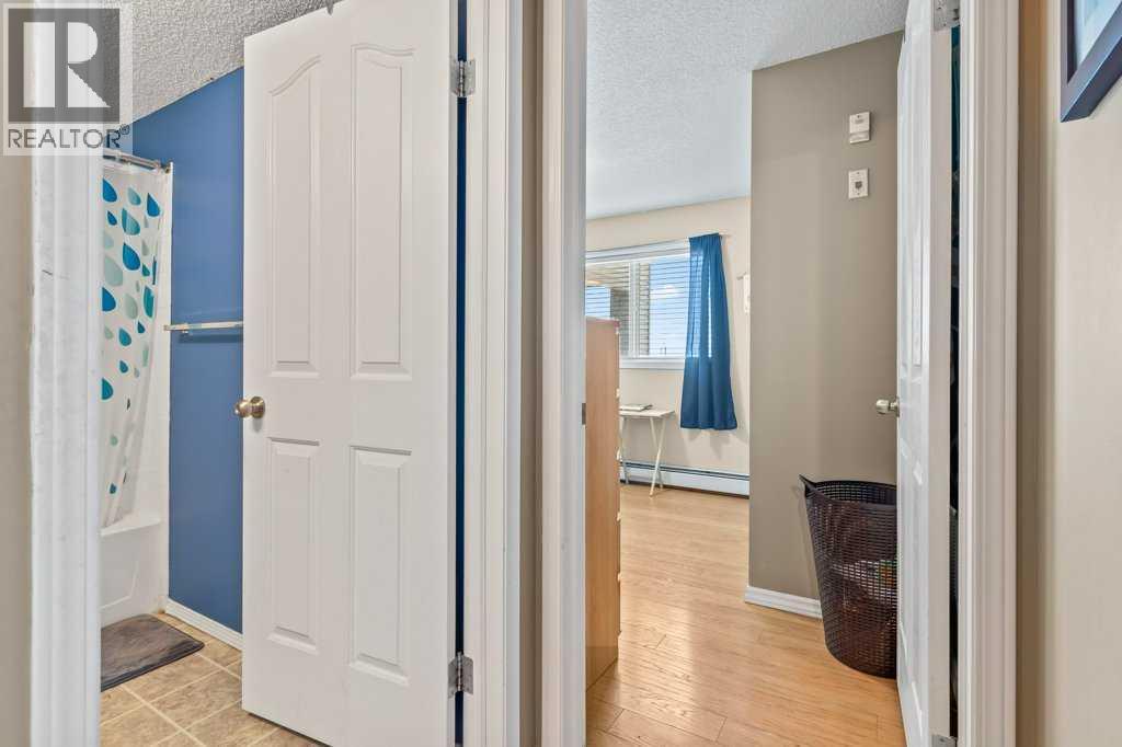 Single Family House for Sale in    Avenue SE McKenzie Towne Calgary 