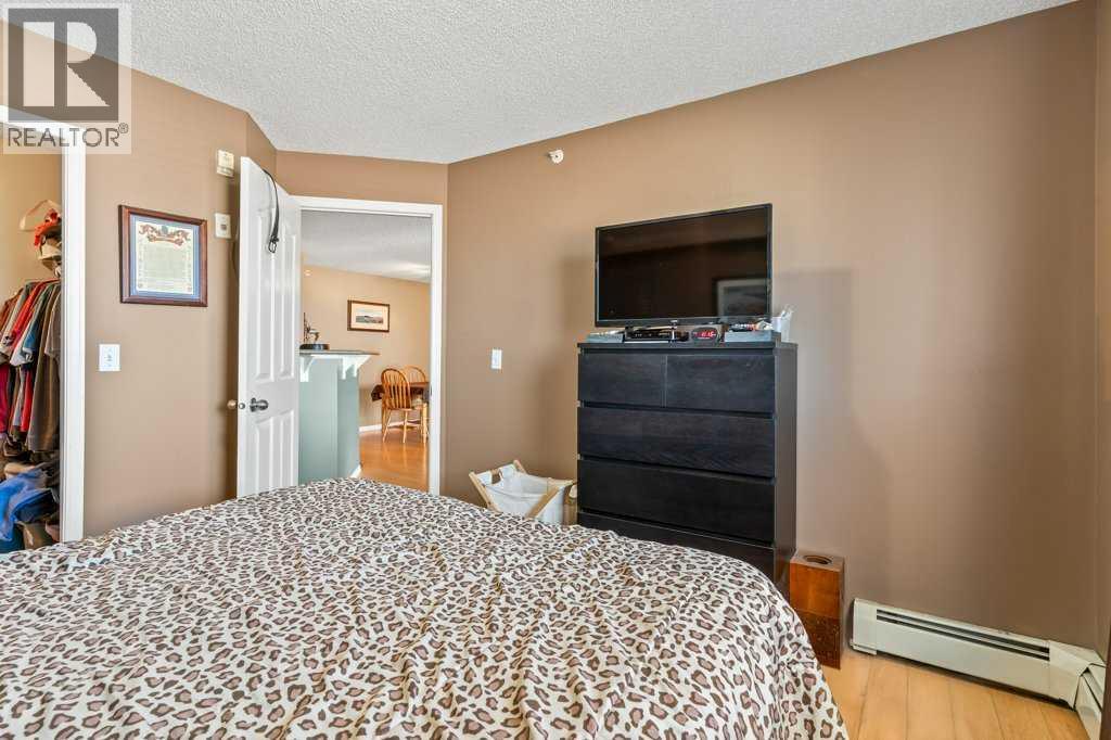 Single Family House for Sale in    Avenue SE McKenzie Towne Calgary 
