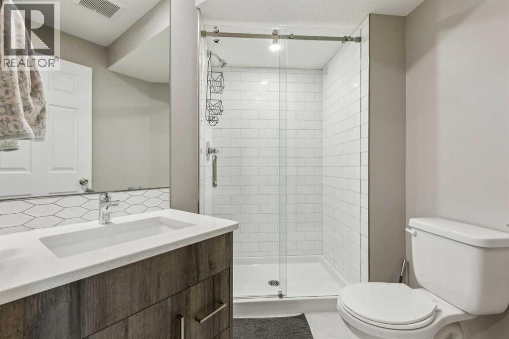 Single Family House for Sale in  Springbank Way SW Springbank Hill Calgary 