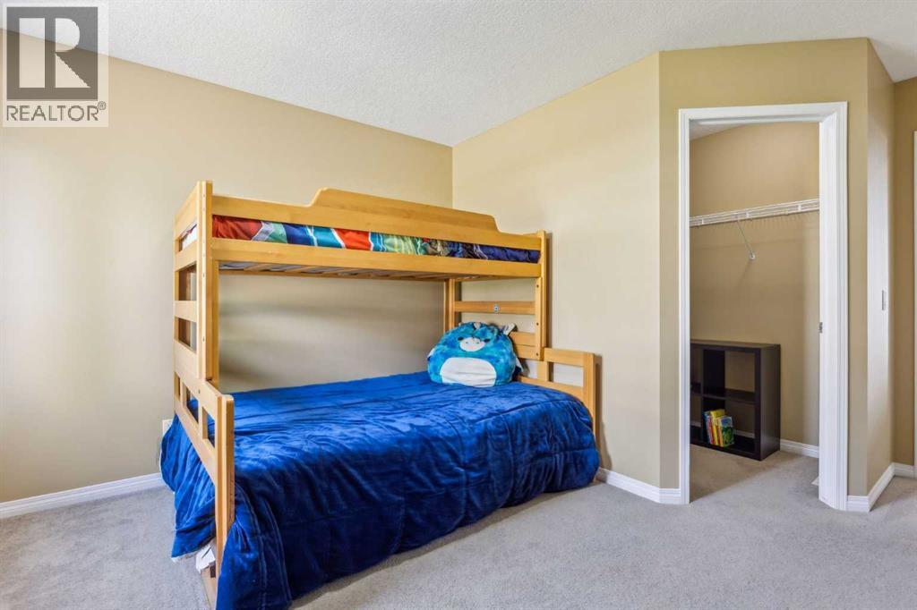 Single Family House for Sale in  Springbank Way SW Springbank Hill Calgary 