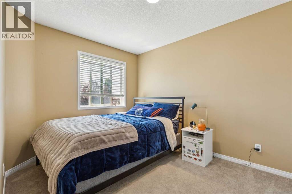 Single Family House for Sale in  Springbank Way SW Springbank Hill Calgary 