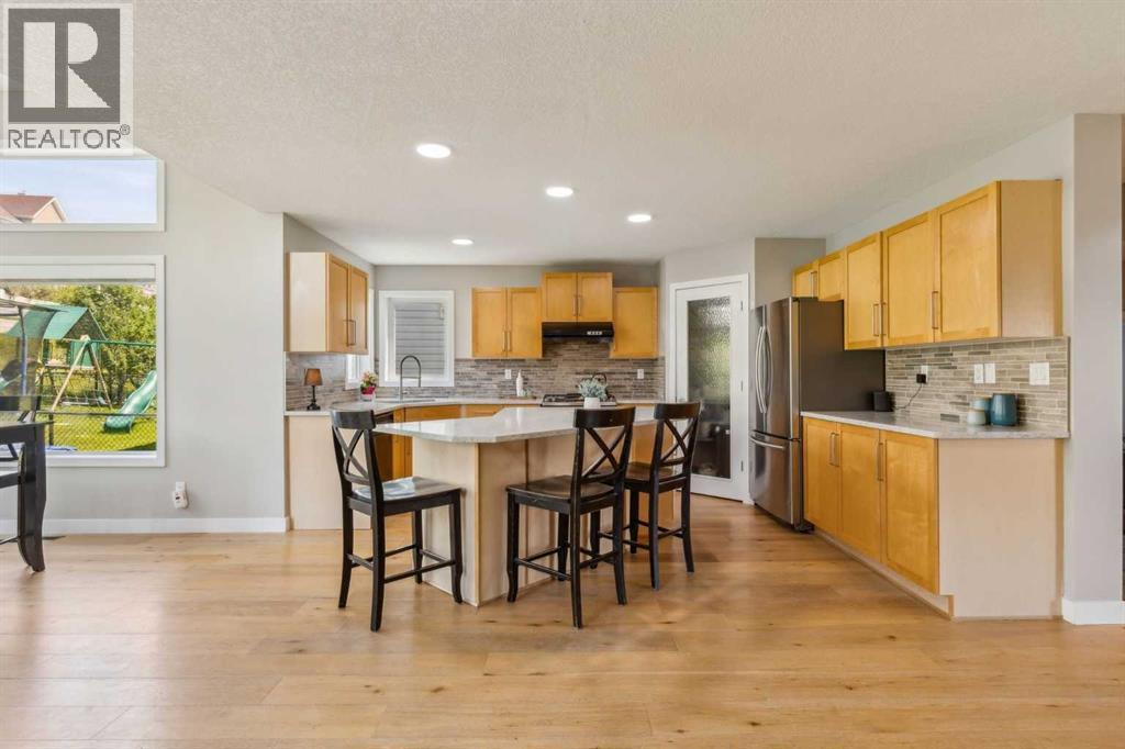 Single Family House for Sale in  Springbank Way SW Springbank Hill Calgary 
