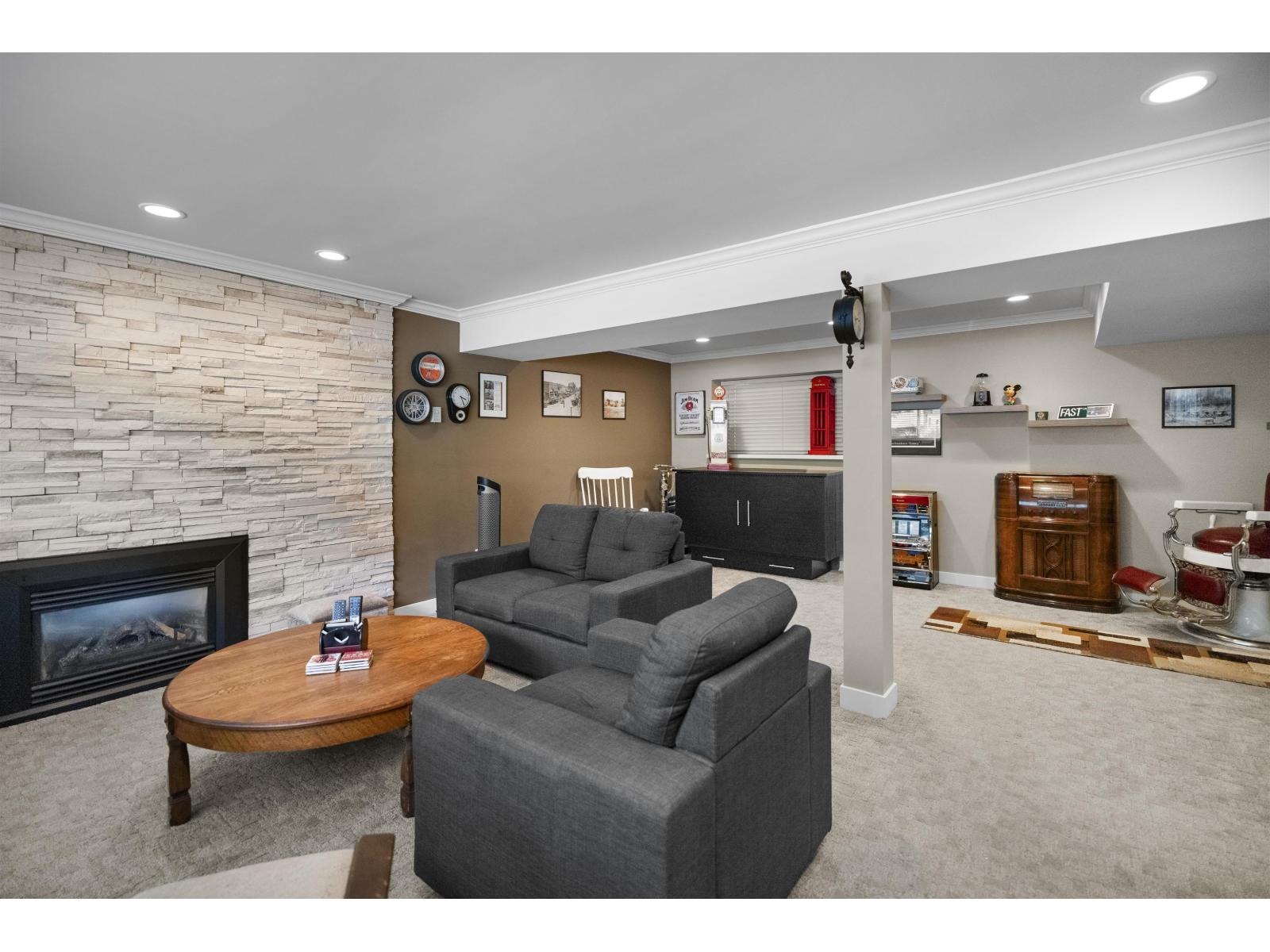 Photo 11 of 4680 202 Street, Langley BC