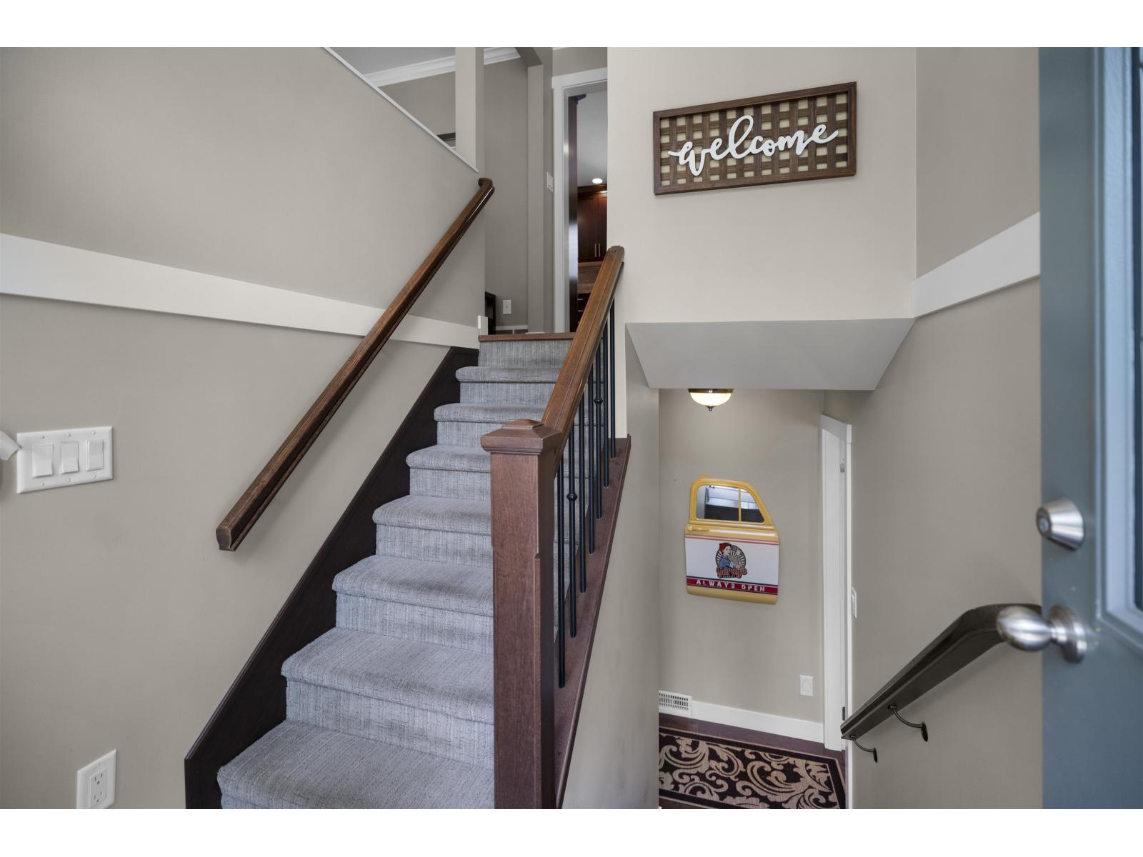 Photo 9 of 4680 202 Street, Langley BC