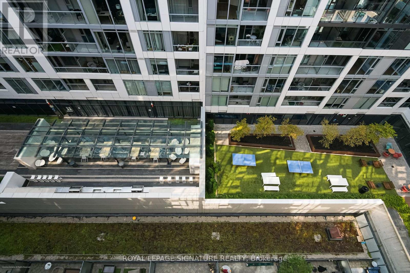 Photo 17 of 1007 560 Front Street W, Toronto ON