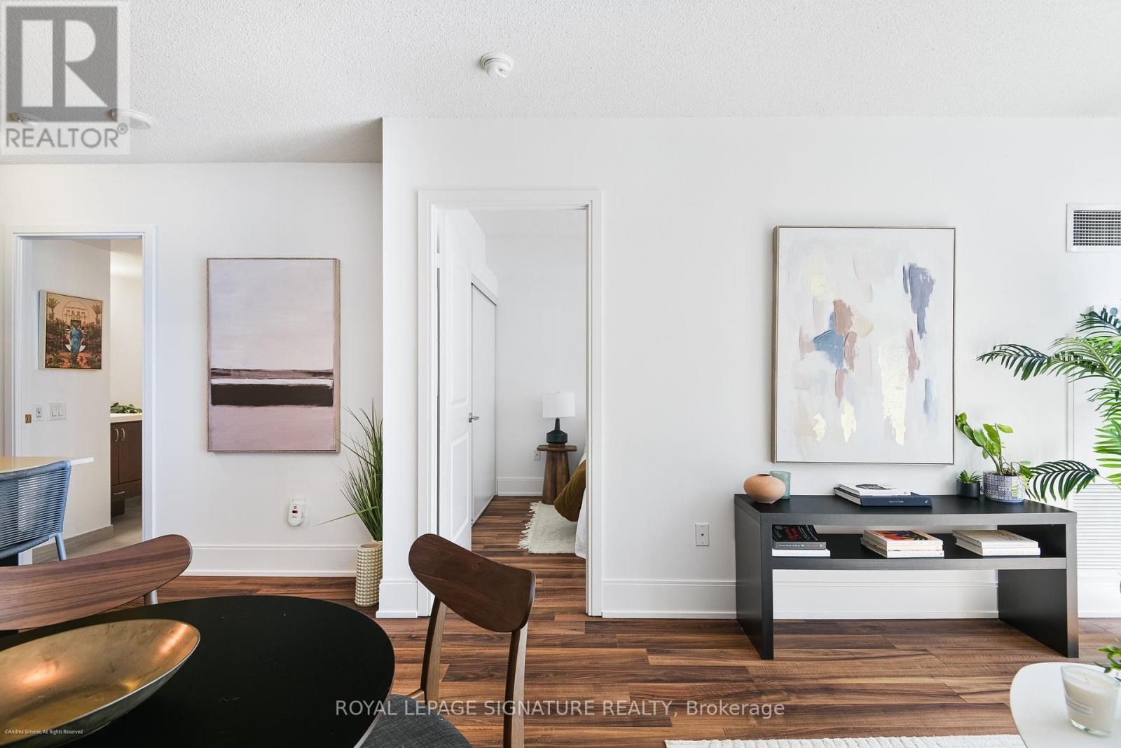 Photo 14 of 1007 560 Front Street W, Toronto ON