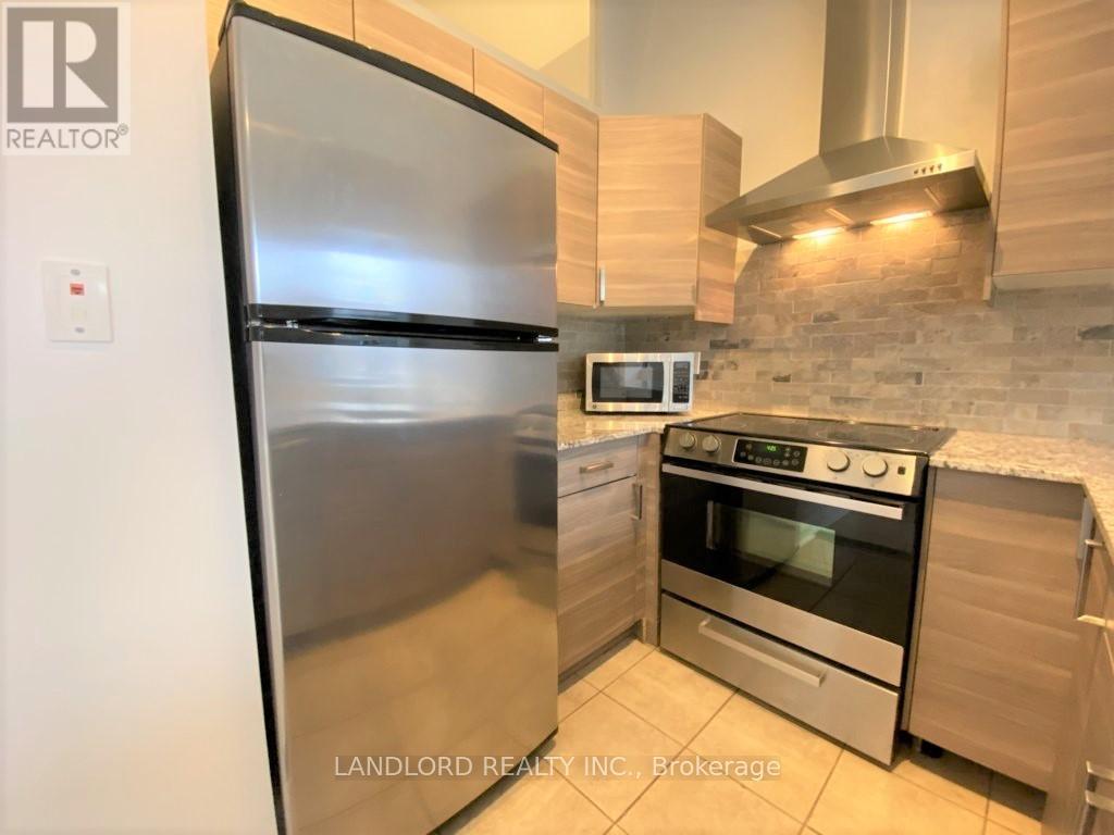 Photo 12 of 212 700 King Street W, Toronto ON