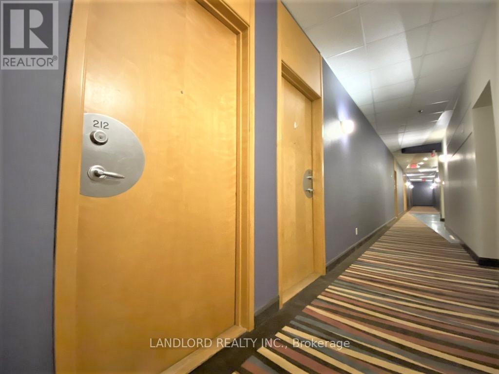 Photo 18 of 212 700 King Street W, Toronto ON
