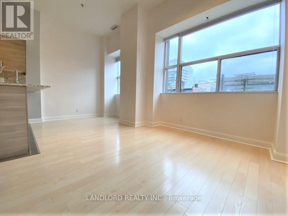 Photo 20 of 212 700 King Street W, Toronto ON