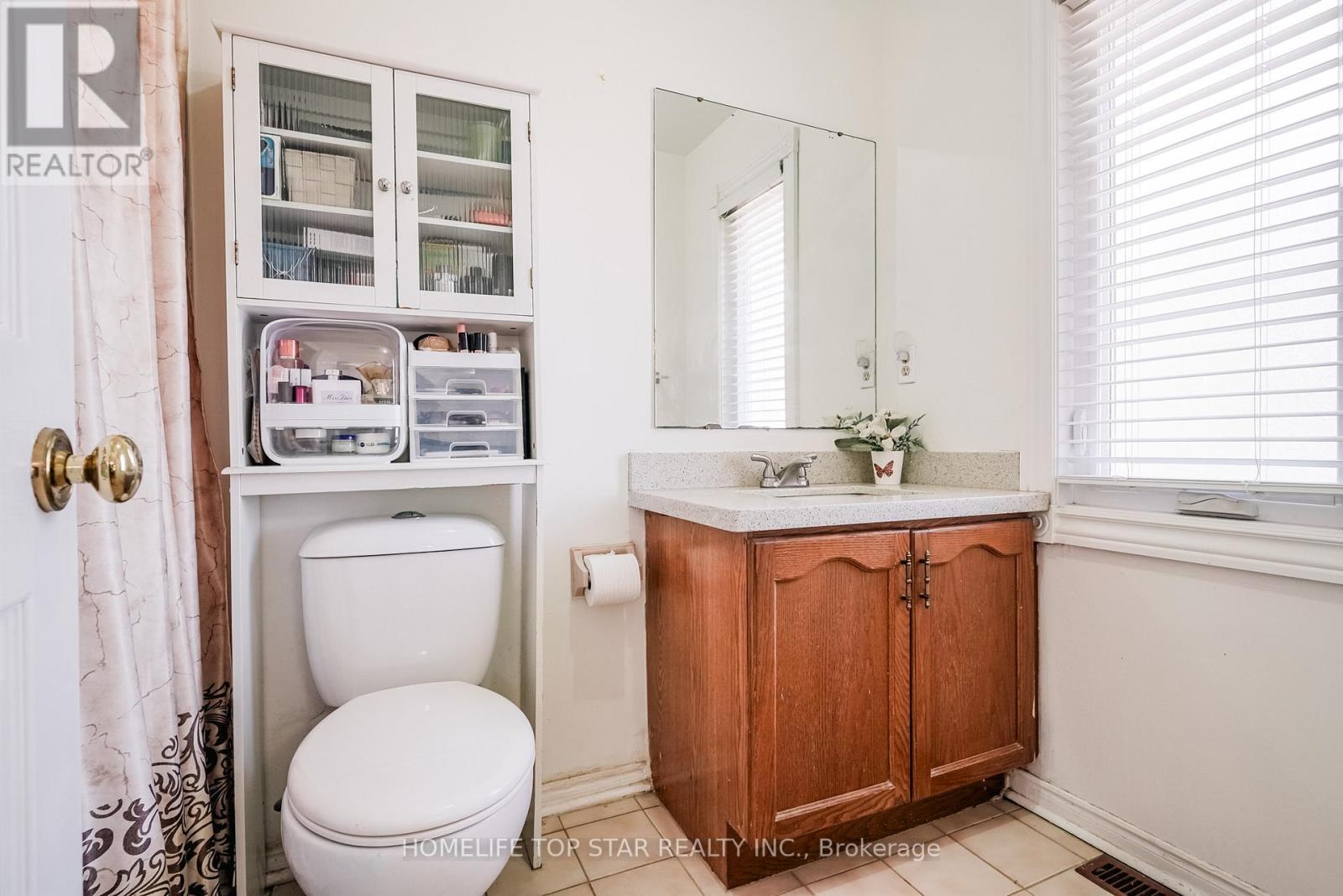 Photo 39 of 159 Heale Avenue, Toronto ON
