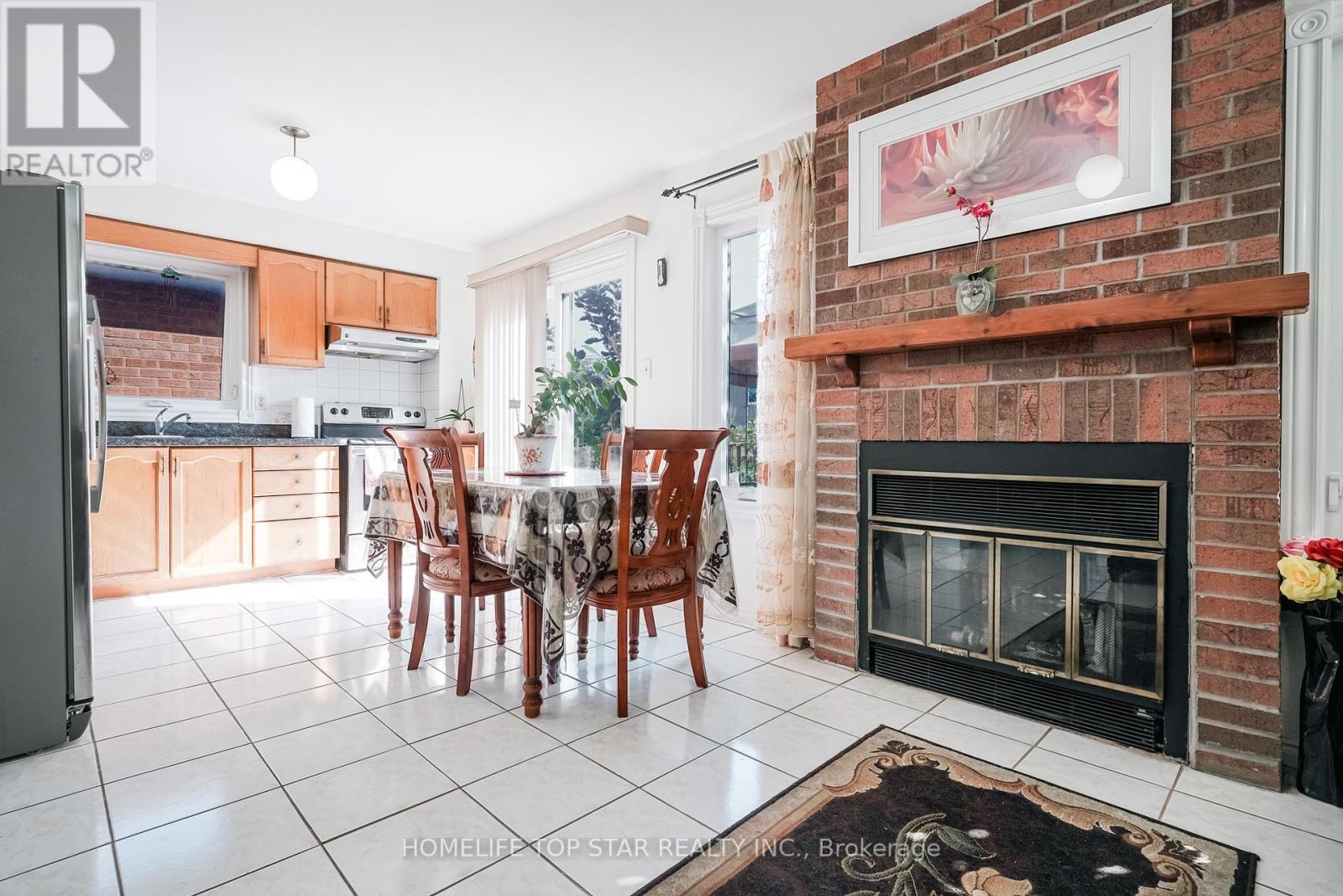 Photo 5 of 159 Heale Avenue, Toronto ON