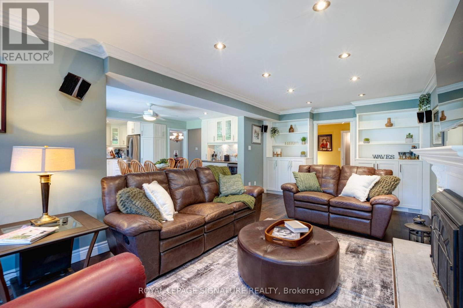 Photo 12 of 1405 Rougemount Drive, Pickering ON