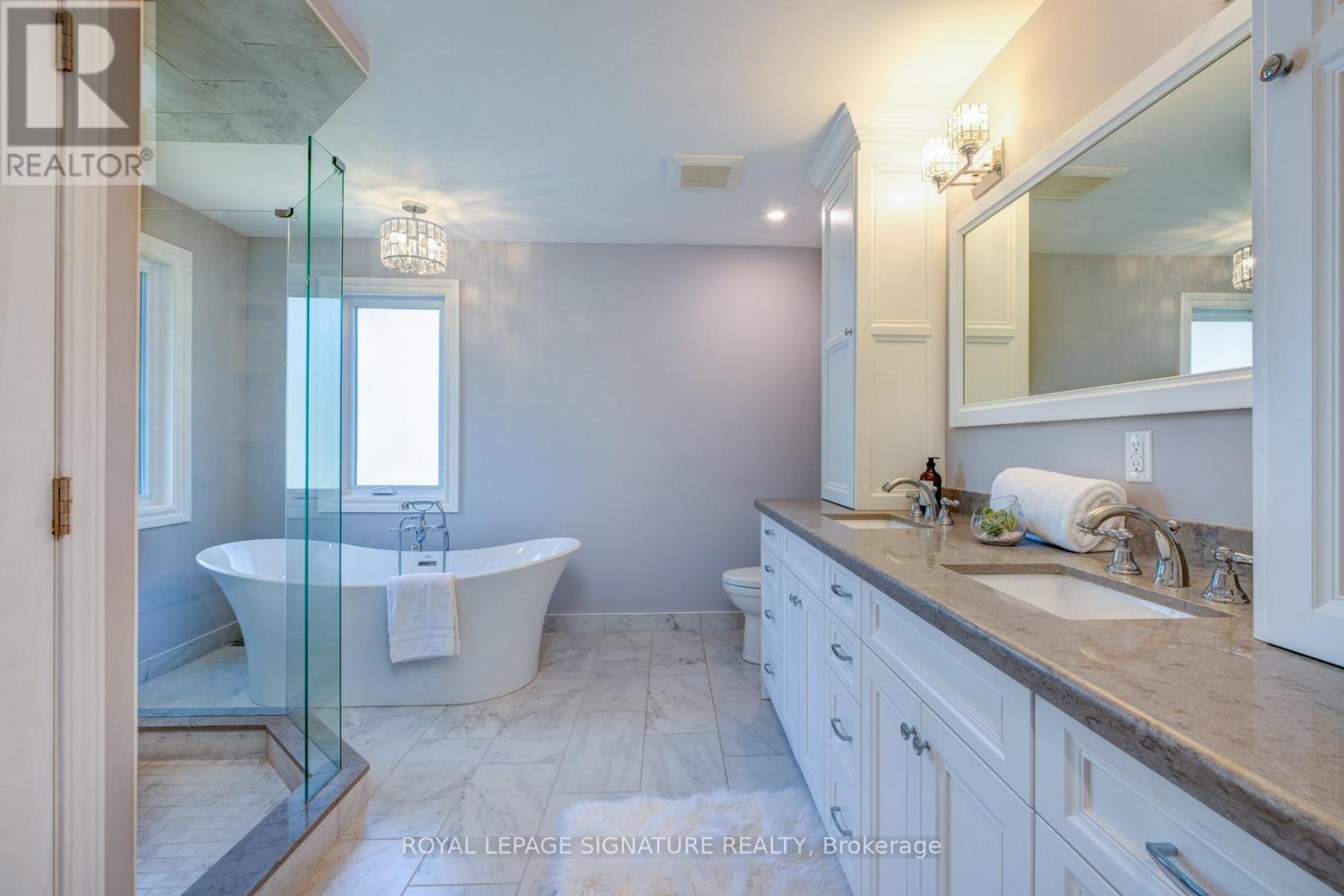 Photo 17 of 1405 Rougemount Drive, Pickering ON
