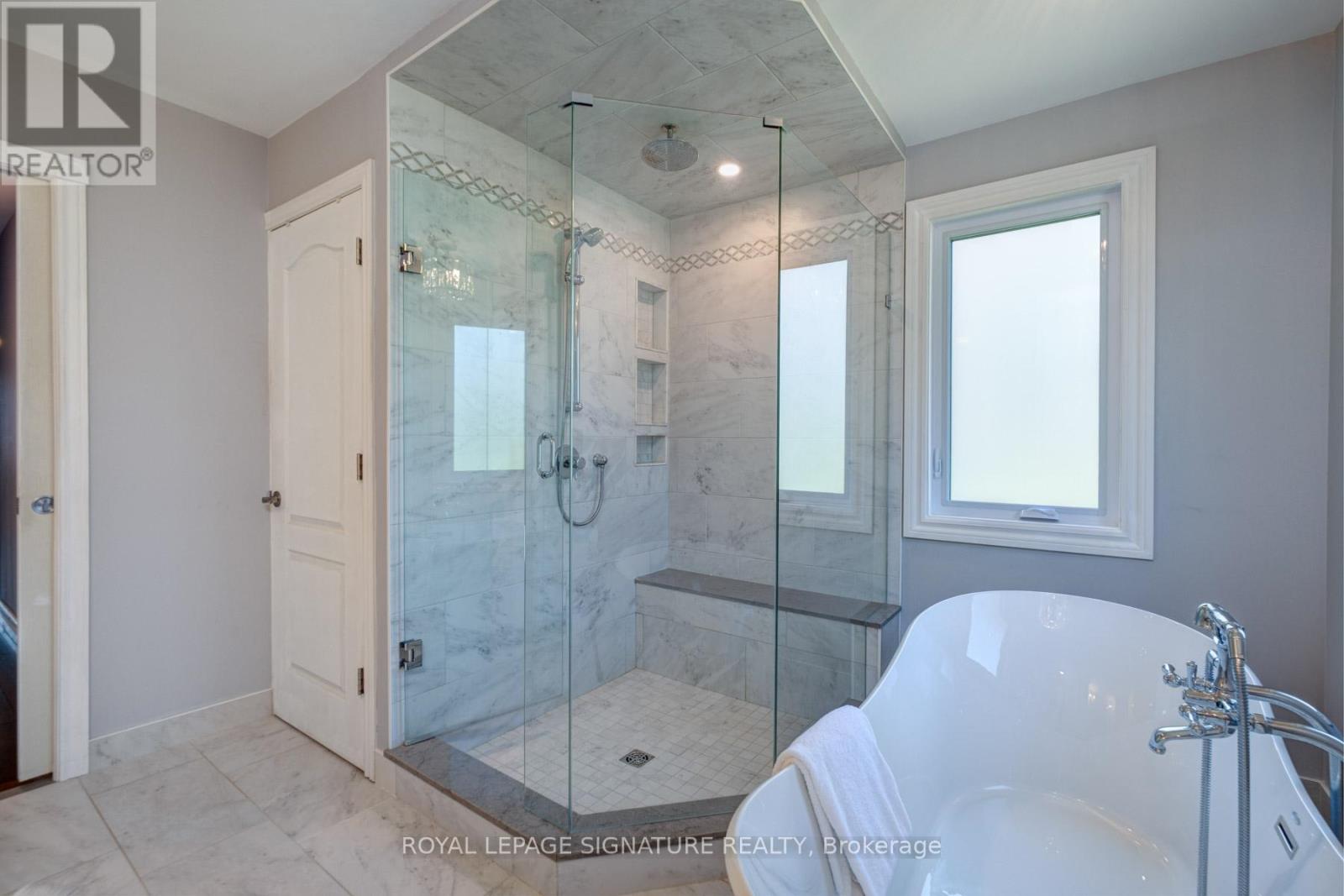 Photo 18 of 1405 Rougemount Drive, Pickering ON