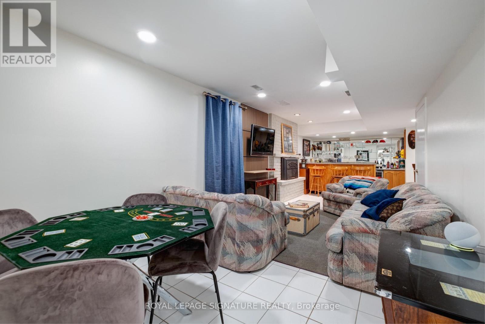 Photo 27 of 1405 Rougemount Drive, Pickering ON