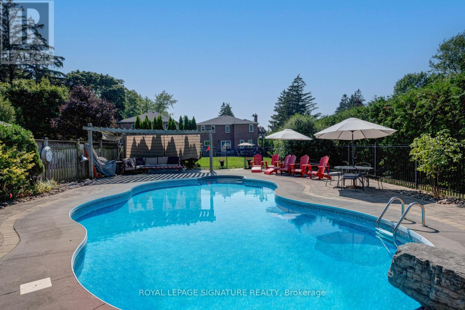 Photo 39 of 1405 Rougemount Drive, Pickering ON