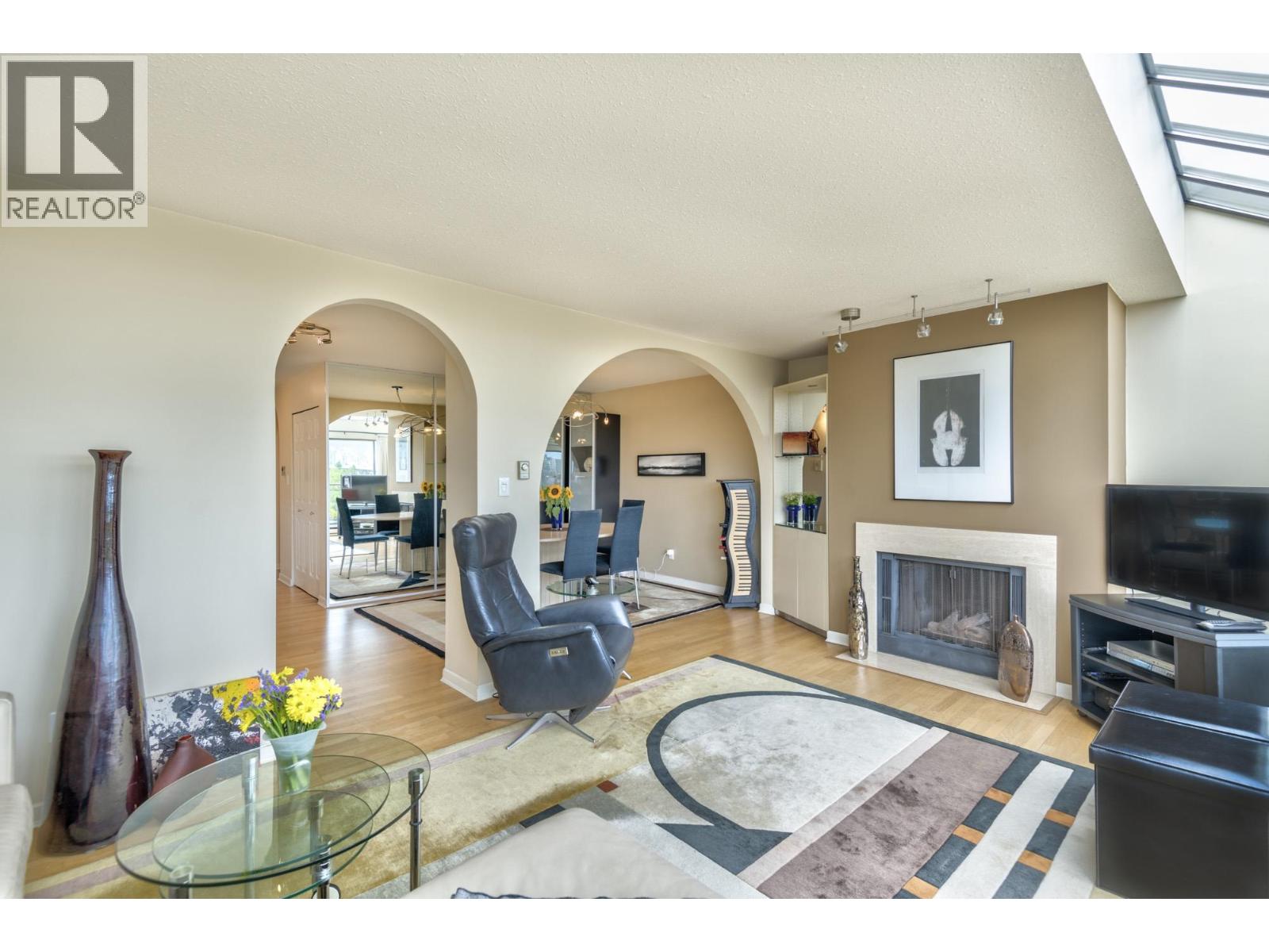 Photo 11 of G 1215 W 7th Avenue, Vancouver BC