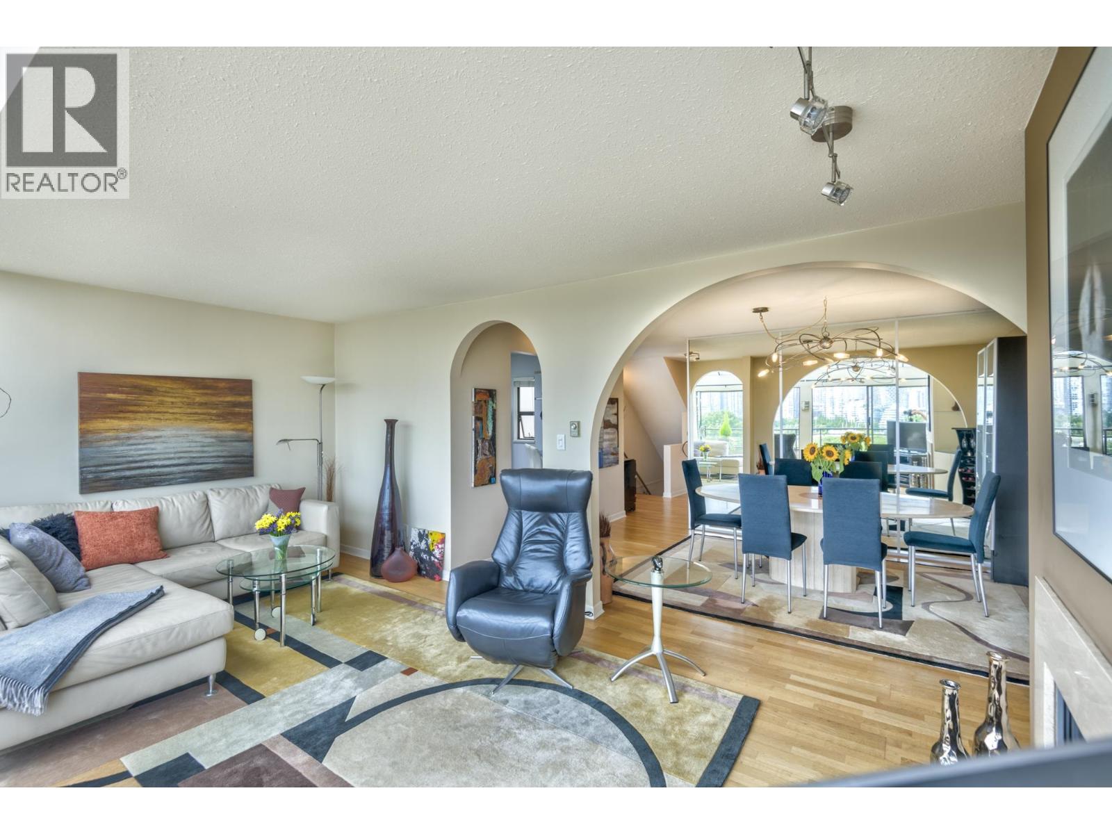 Photo 12 of G 1215 W 7th Avenue, Vancouver BC