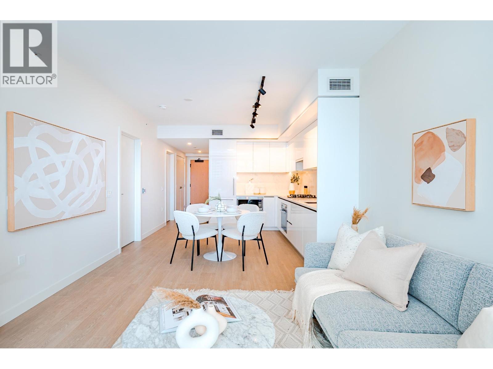 Photo 9 of 306 5987 Wilson Avenue, Burnaby BC