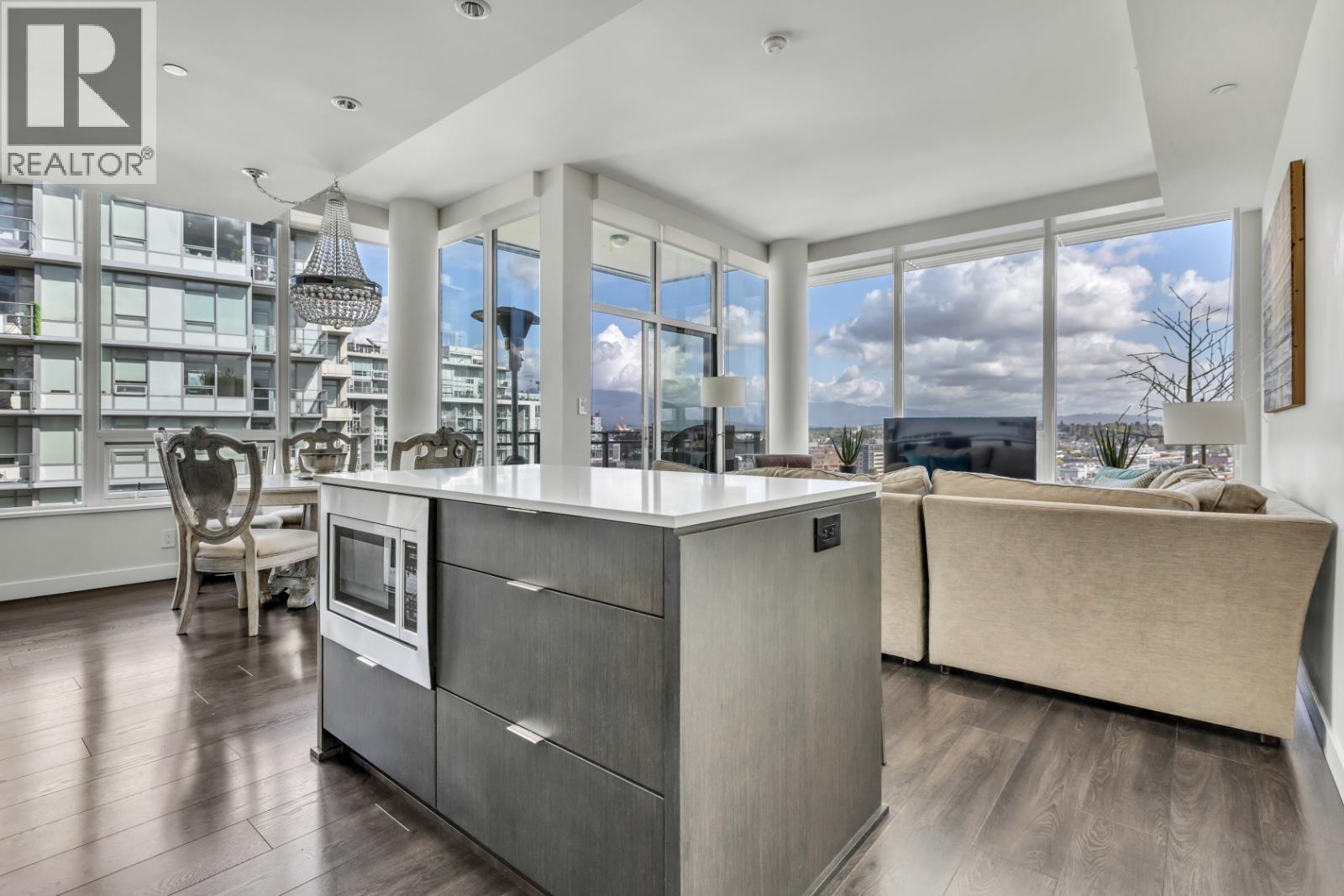 Photo 6 of 1801 111 E 1st Avenue, Vancouver BC