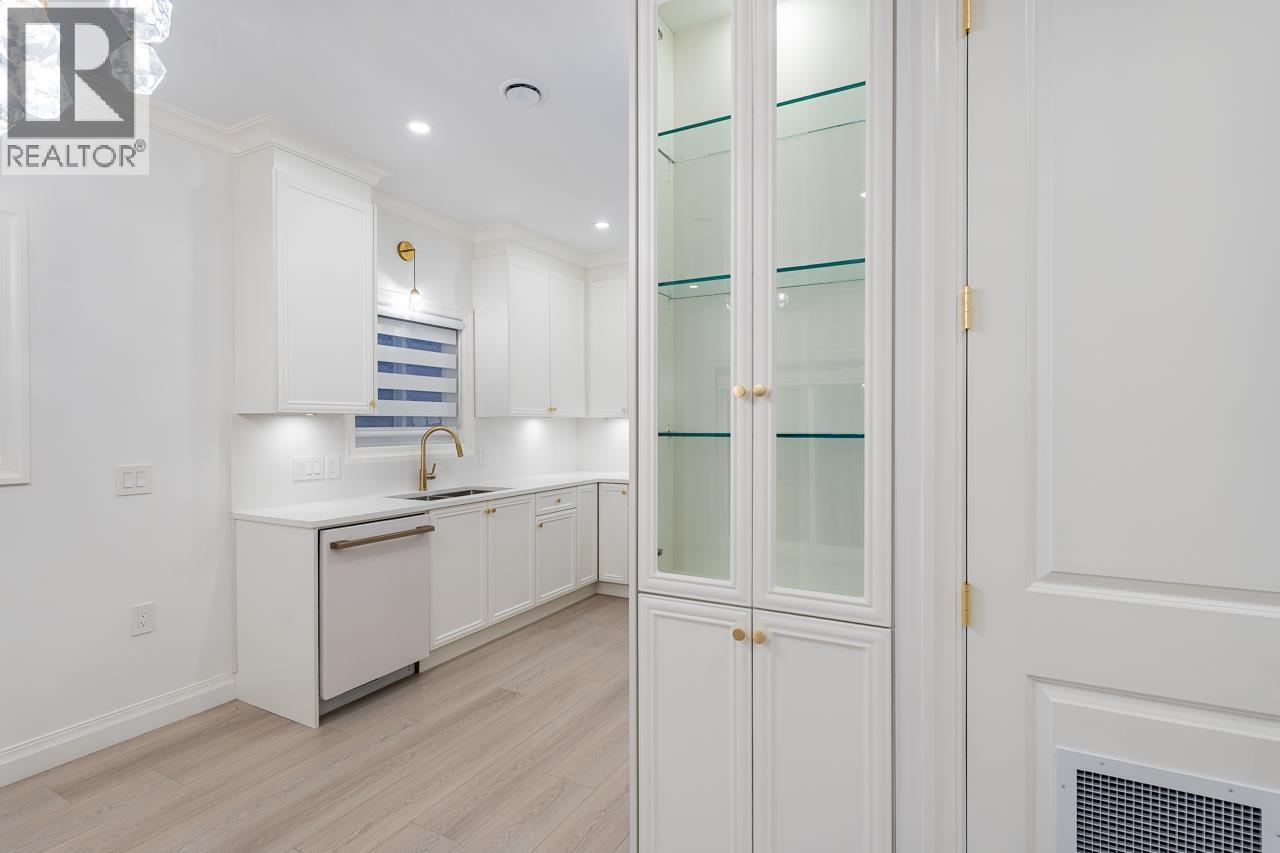 Photo 11 of 5136 Dominion Street, Burnaby BC