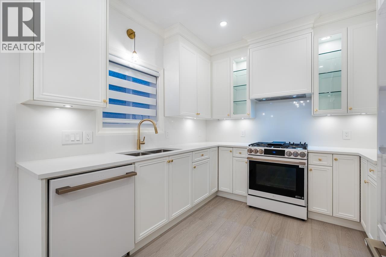 Photo 14 of 5136 Dominion Street, Burnaby BC