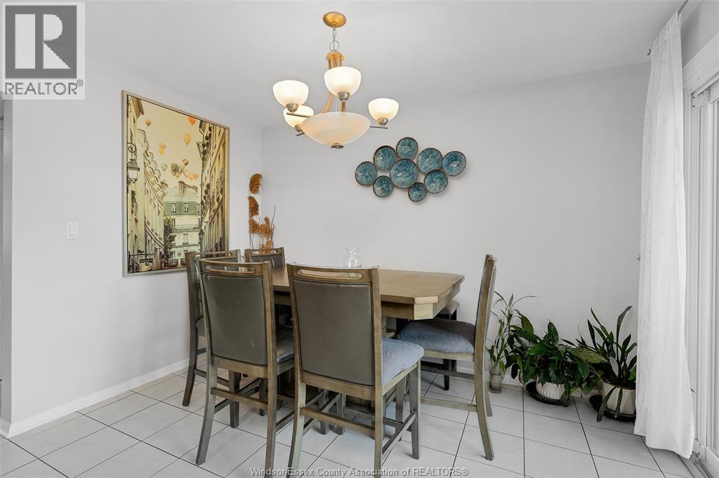 Photo 24 of 2480 Everts, Windsor ON
