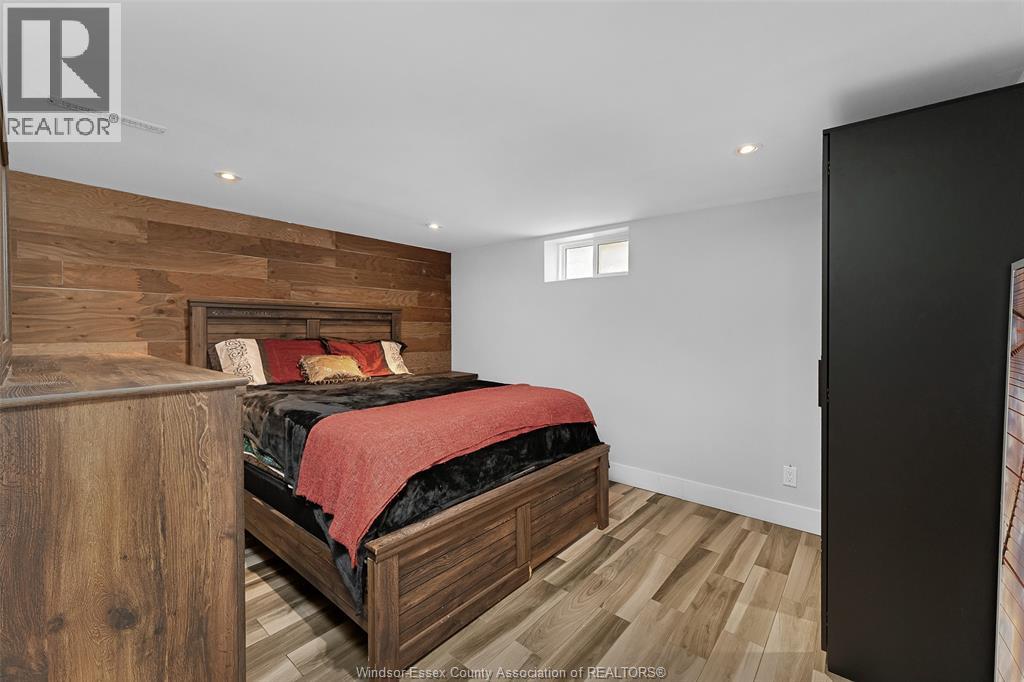 Photo 8 of 2480 Everts, Windsor ON