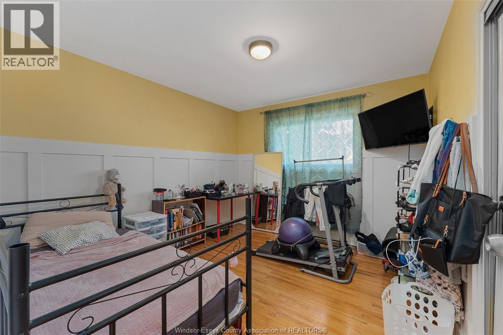 Photo 42 of 2480 Everts, Windsor ON