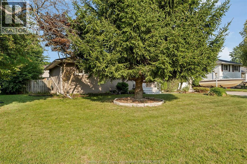 Photo 26 of 2480 Everts, Windsor ON