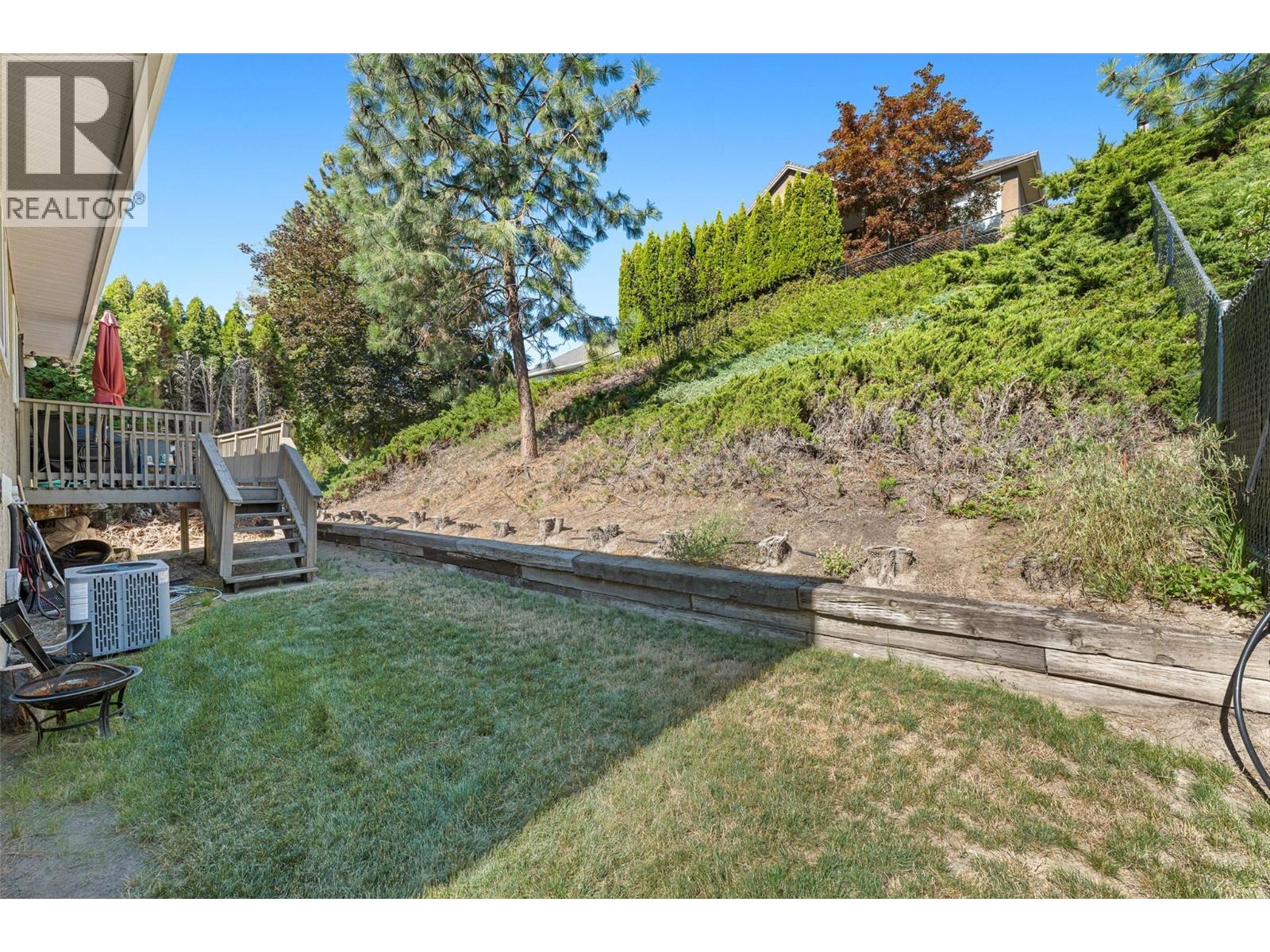 Photo 24 of 580 Spruceview Place N, Kelowna BC