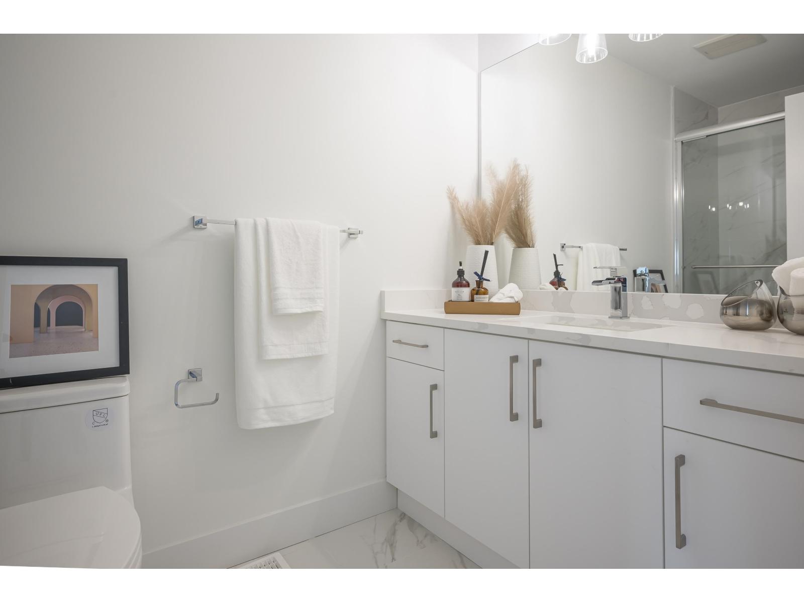Photo 19 of 21 12770 105 Avenue, Surrey BC