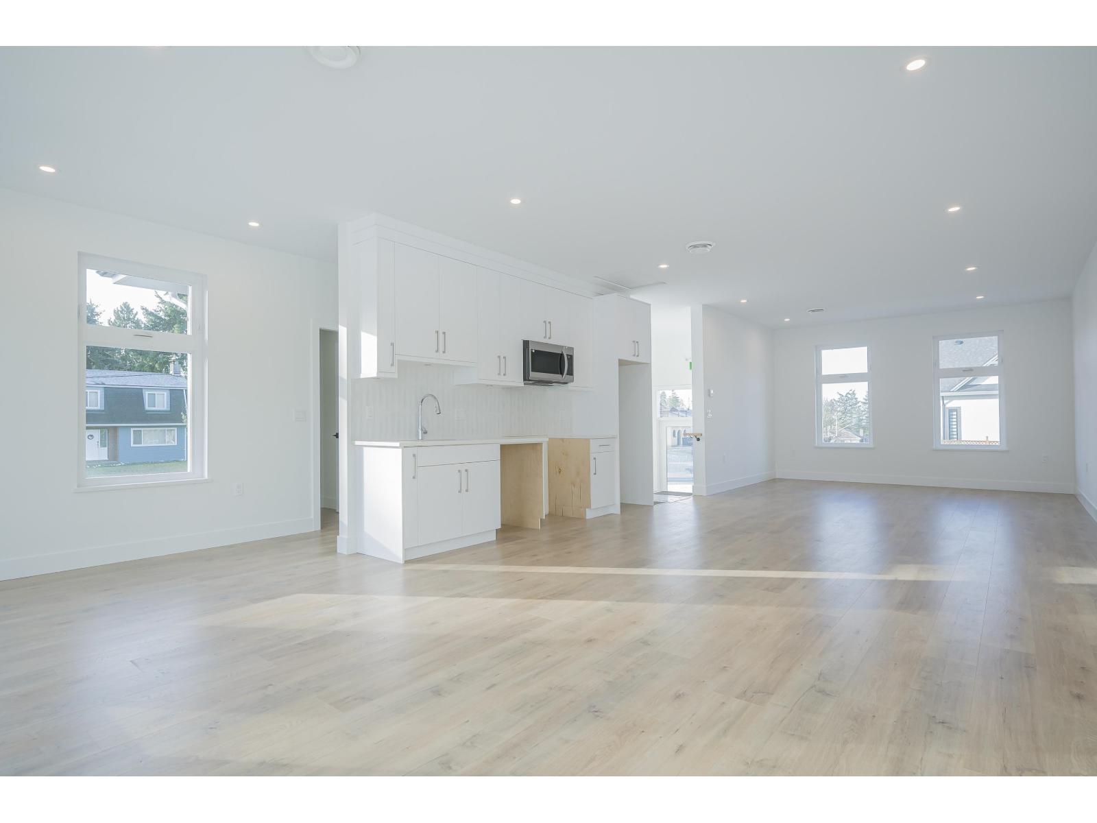 Photo 32 of 21 12770 105 Avenue, Surrey BC