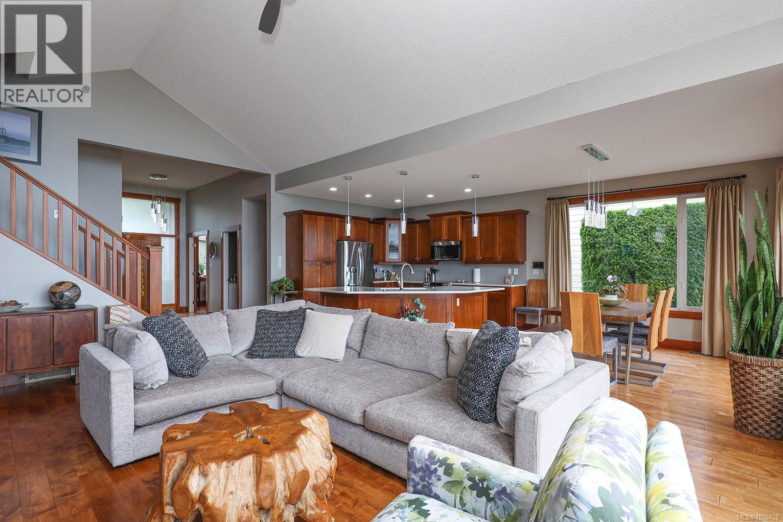 Photo 28 of 9 4320 Garrod Rd, Bowser BC