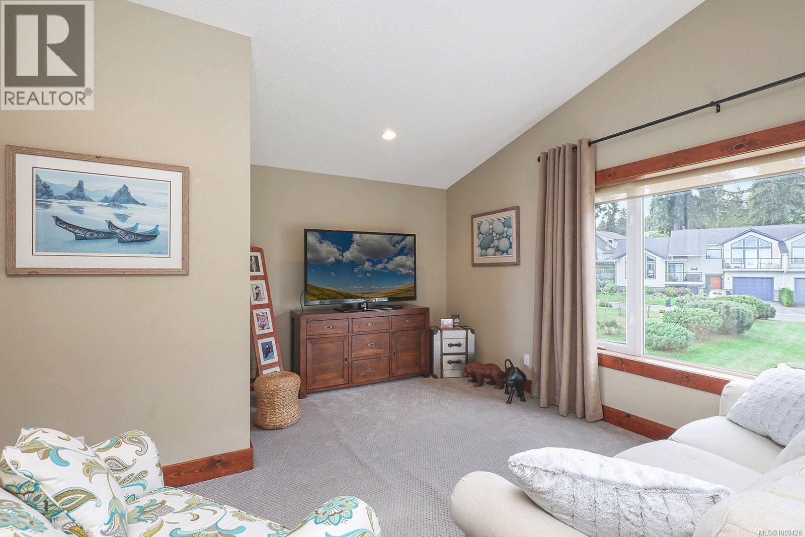 Photo 36 of 9 4320 Garrod Rd, Bowser BC