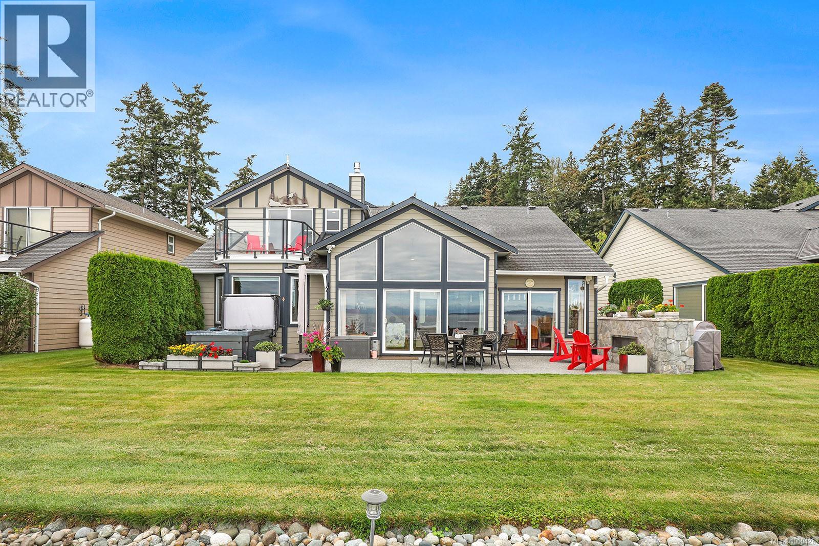 Photo 41 of 9 4320 Garrod Rd, Bowser BC