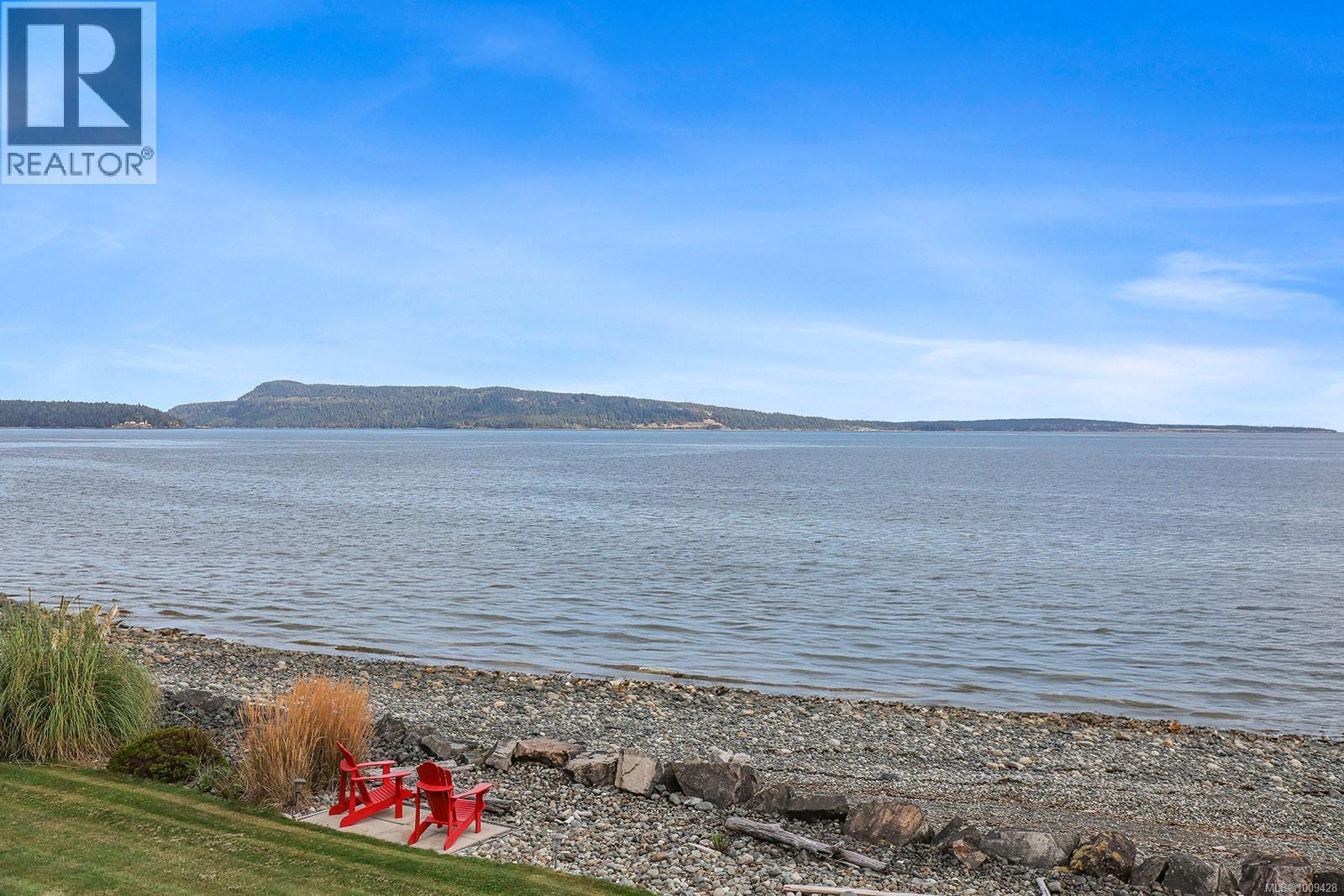 Photo 42 of 9 4320 Garrod Rd, Bowser BC