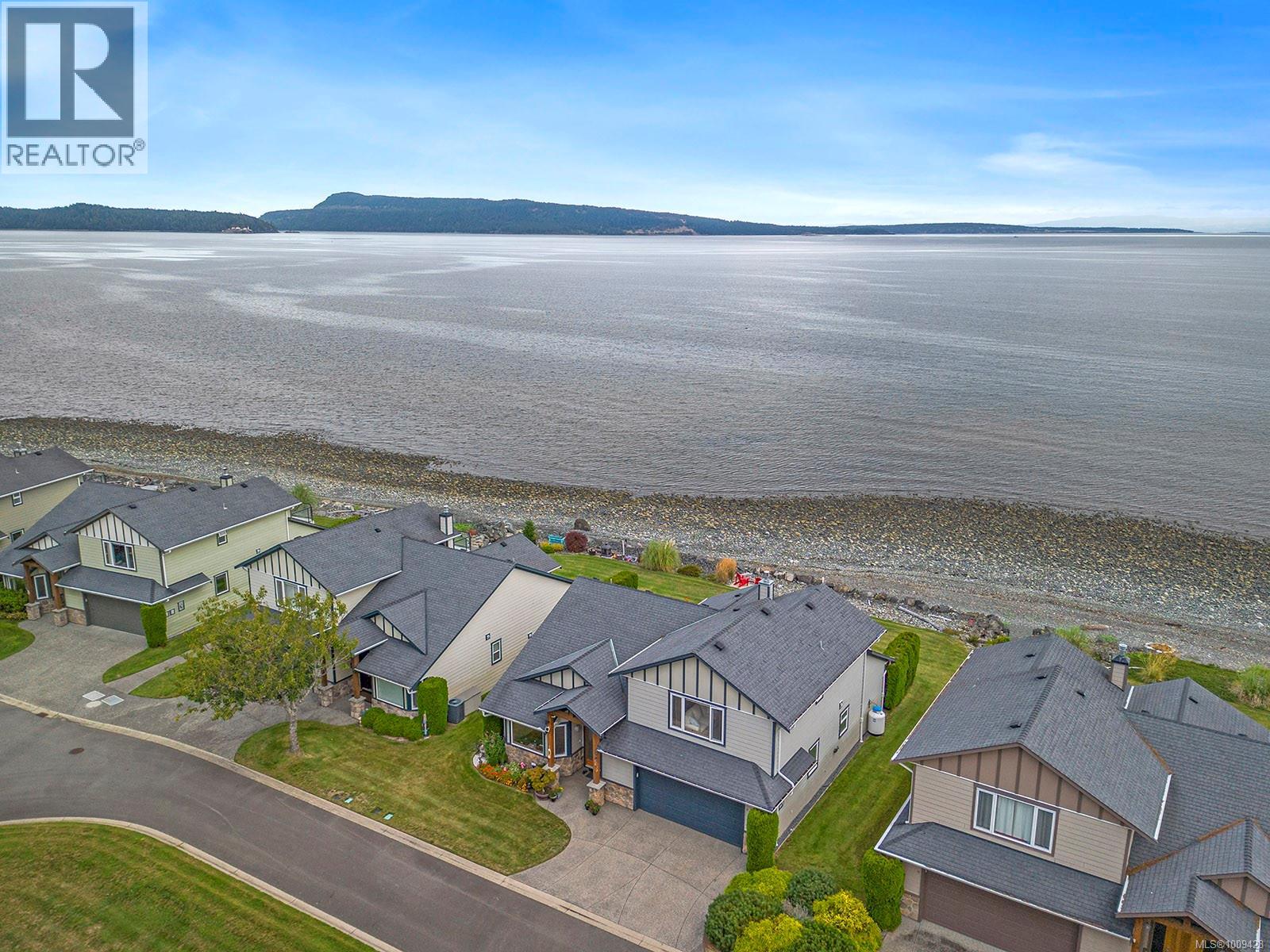 Photo 48 of 9 4320 Garrod Rd, Bowser BC