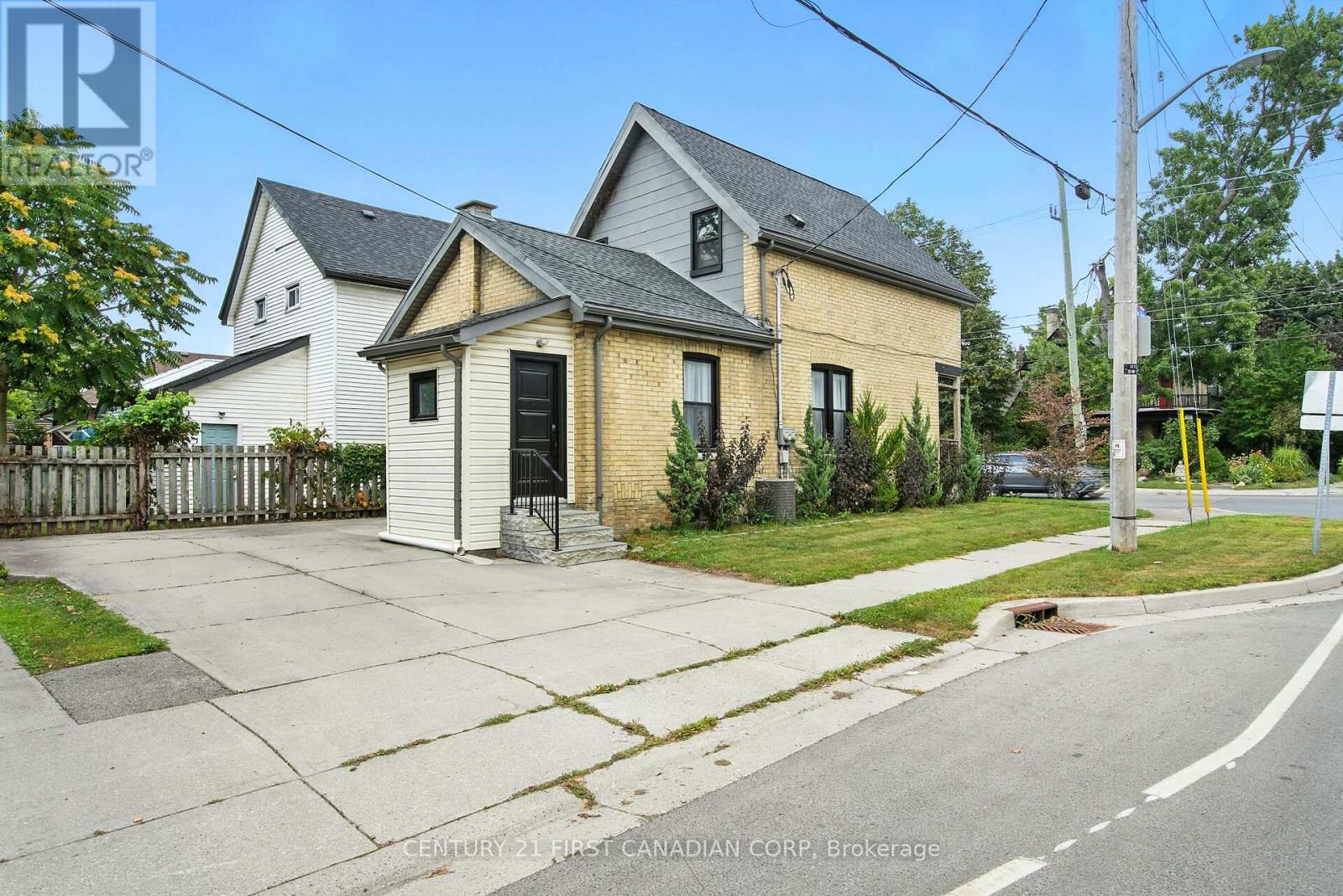 Photo 41 of 453 Quebec Street, London East ON