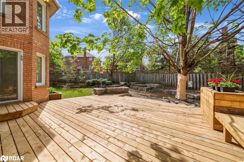 Photo 29 of 43 Falling Brook Drive, Barrie ON