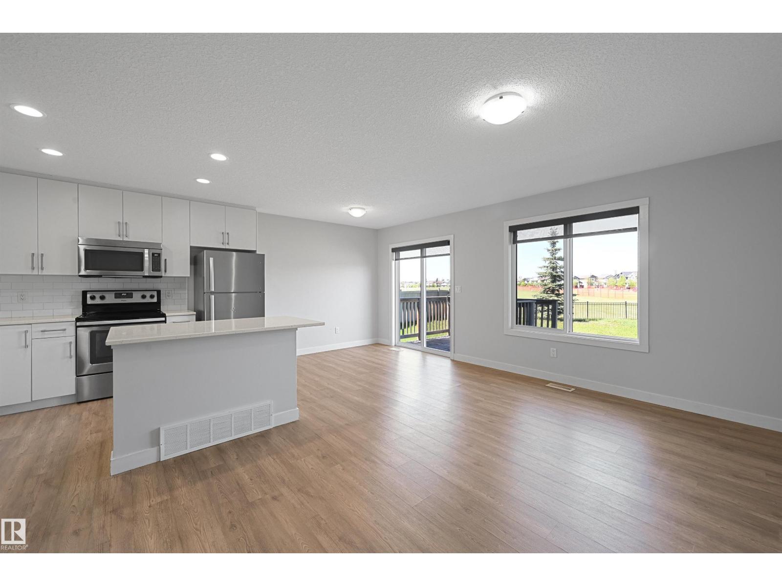 Photo 21 of 7096 South Terwillegar Dr Nw, Edmonton AB