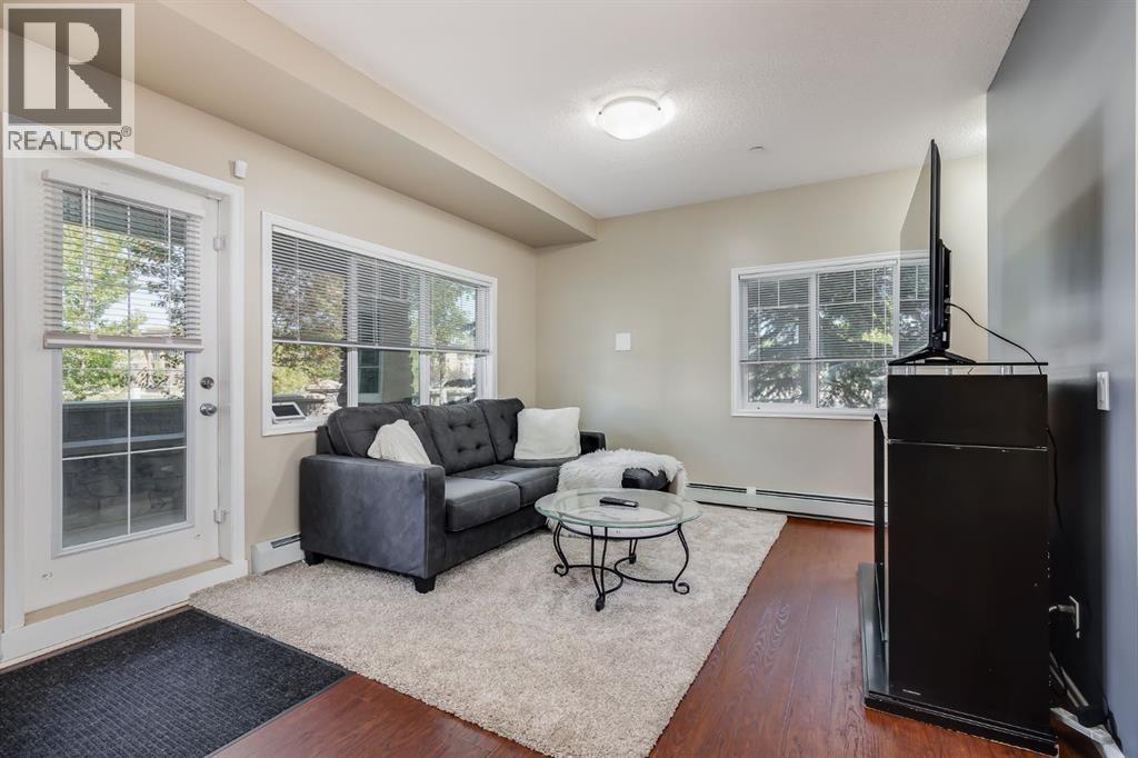 Photo 4 of 2102 4 Kingsland Close Se, Airdrie AB