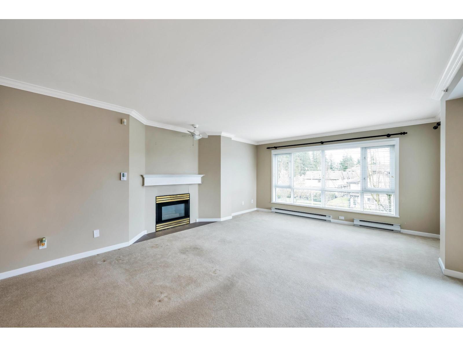 Photo 15 of 404 9978 148 Street, Surrey BC