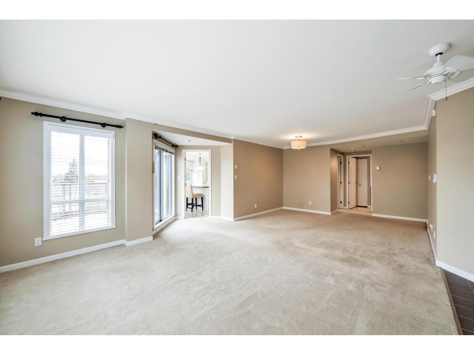 Photo 16 of 404 9978 148 Street, Surrey BC