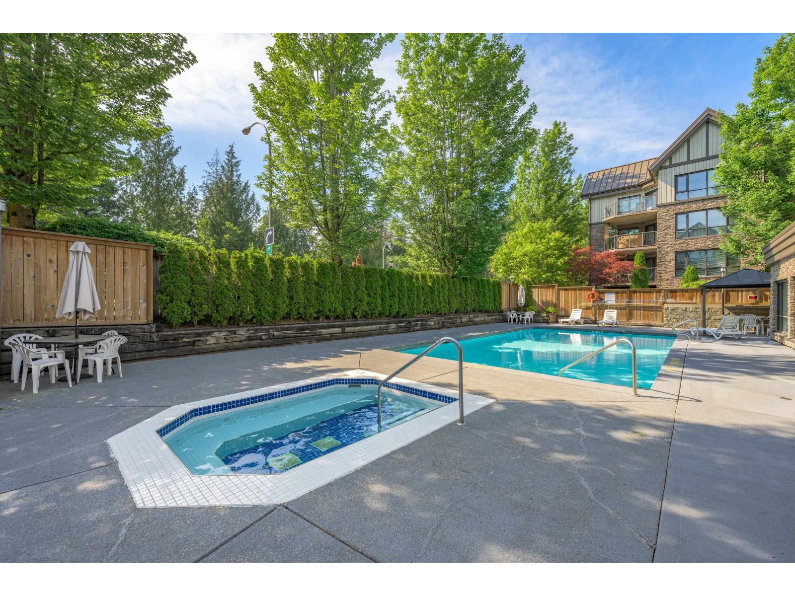 Photo 31 of 404 9978 148 Street, Surrey BC