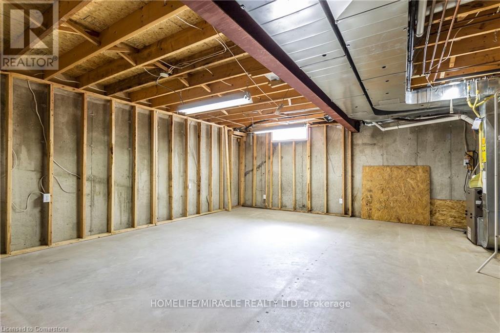 Photo 24 of 419 Downsview Place, Waterloo ON