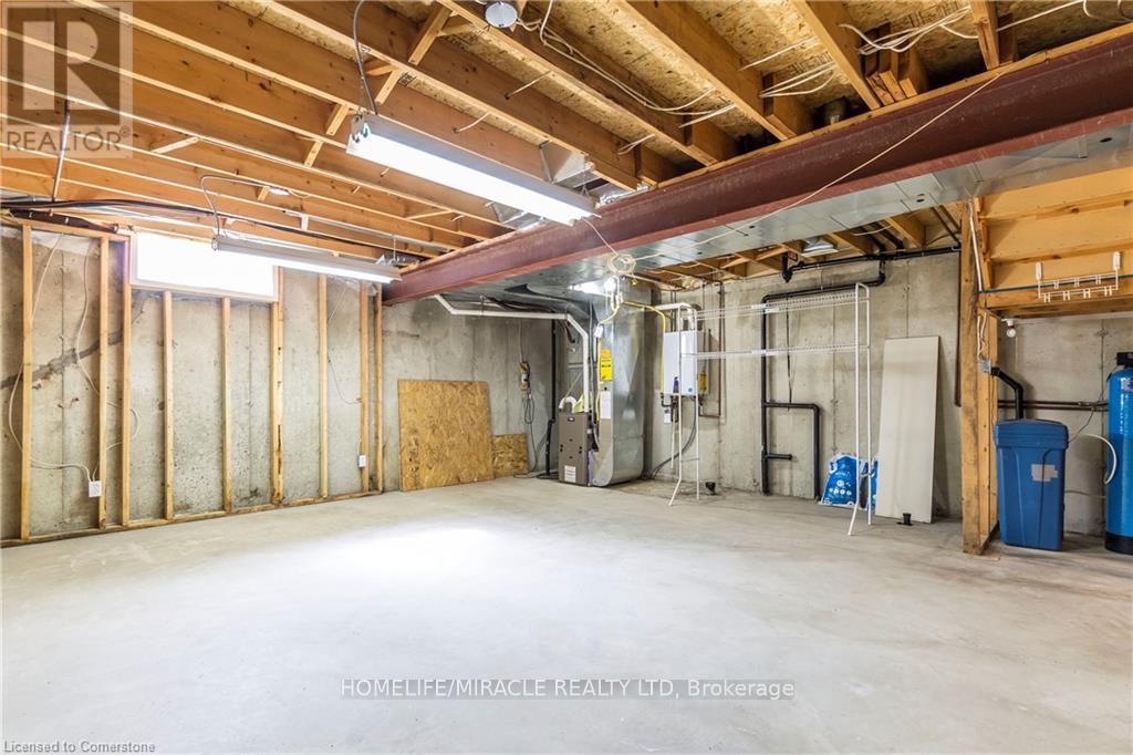 Photo 25 of 419 Downsview Place, Waterloo ON