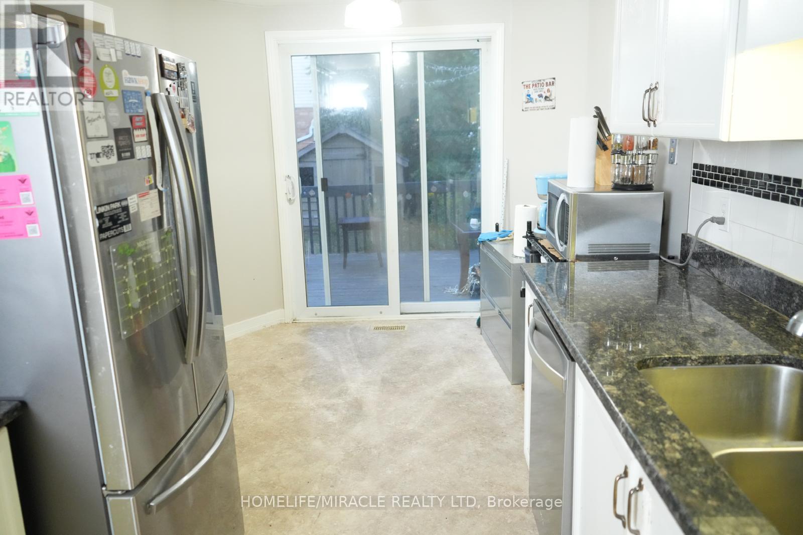 Photo 7 of 419 Downsview Place, Waterloo ON