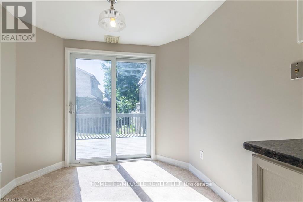 Photo 8 of 419 Downsview Place, Waterloo ON