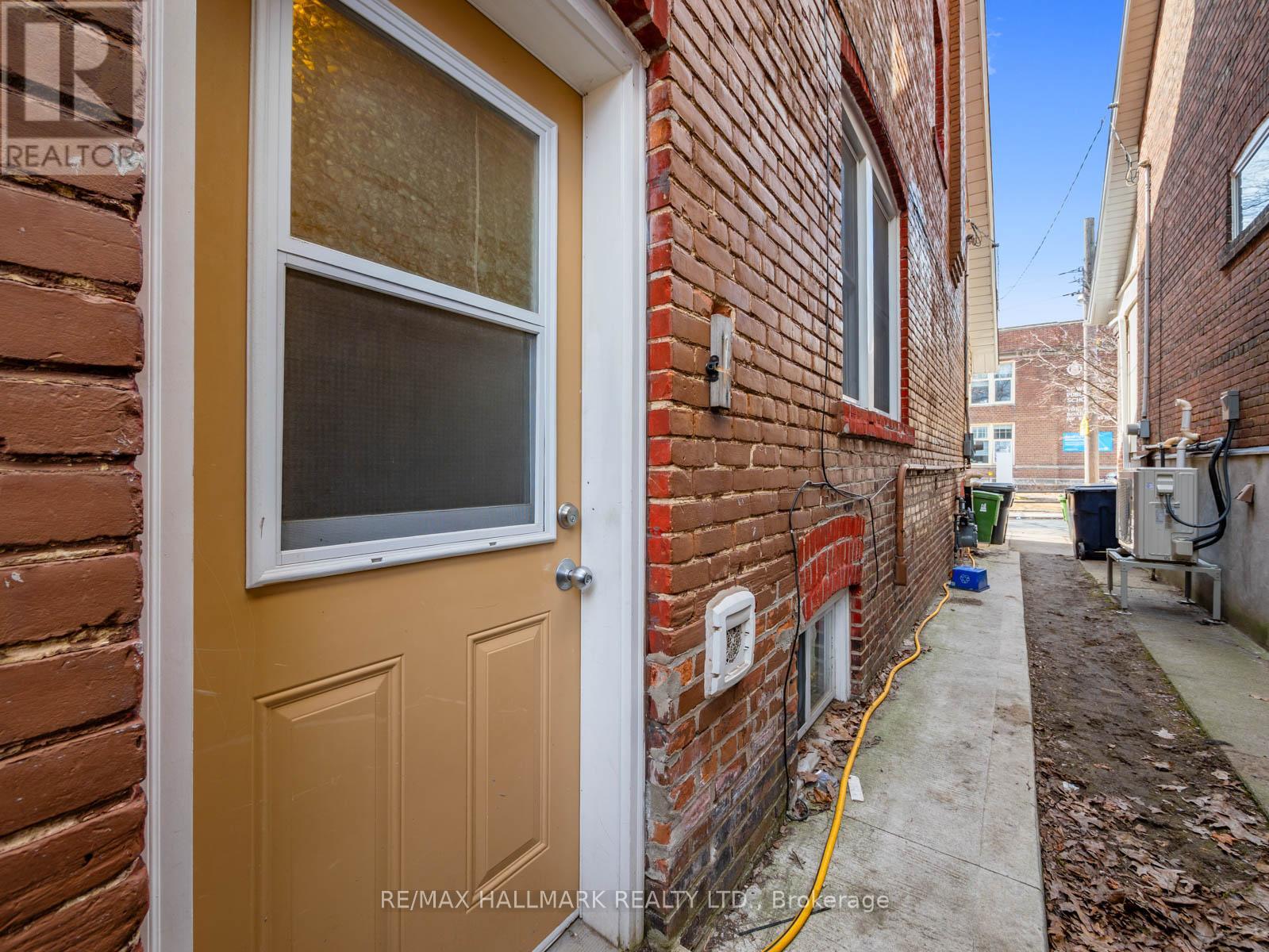 Photo 26 of 97 Bowmore Road, Toronto ON